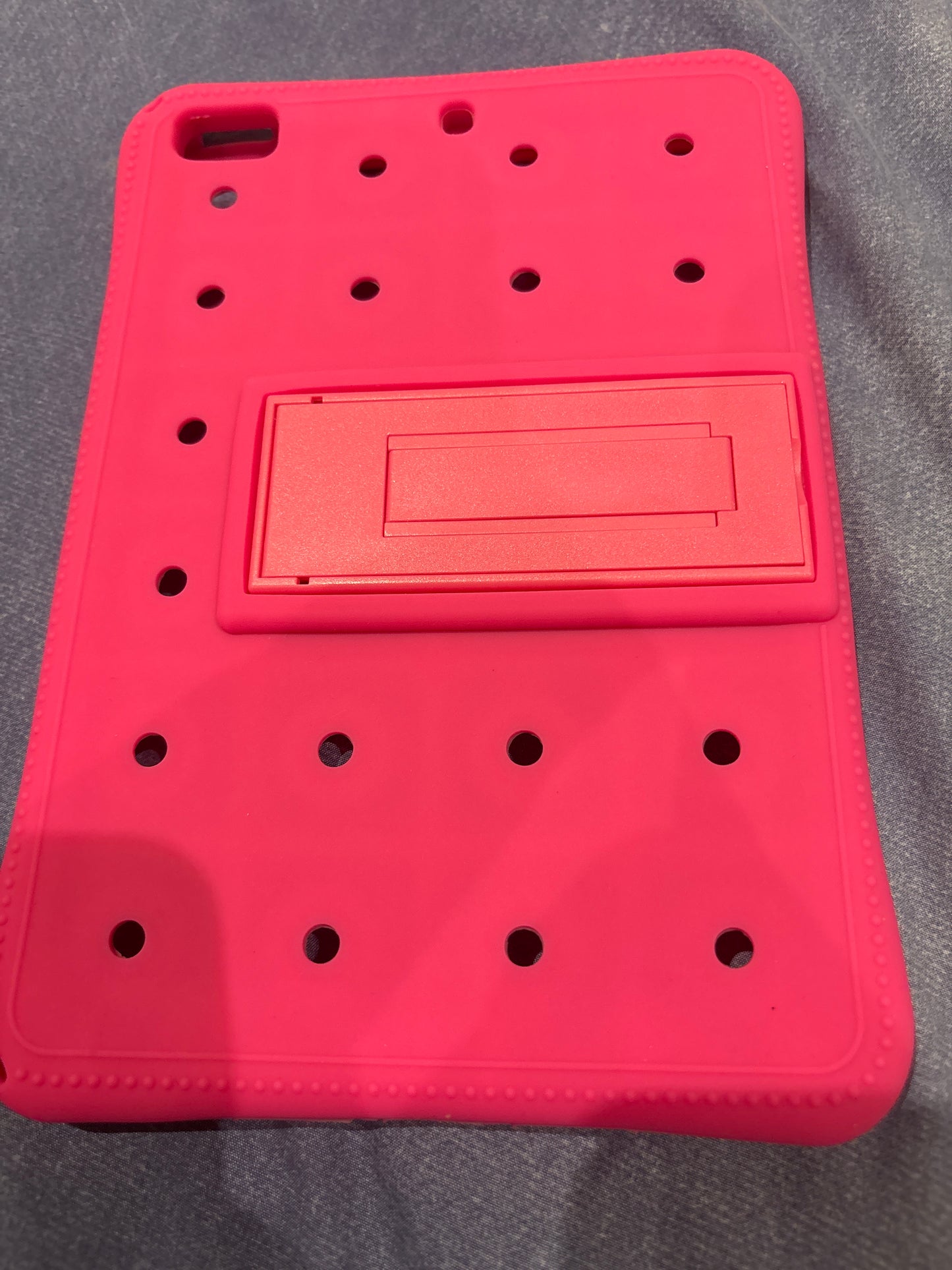 Fundas con dijes para iPad