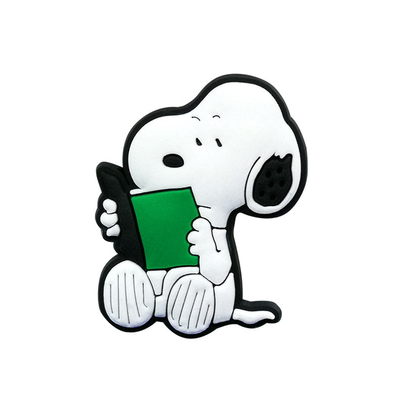 Inspirado en el dije para zapatos de Charlie Brown (Snoopy)