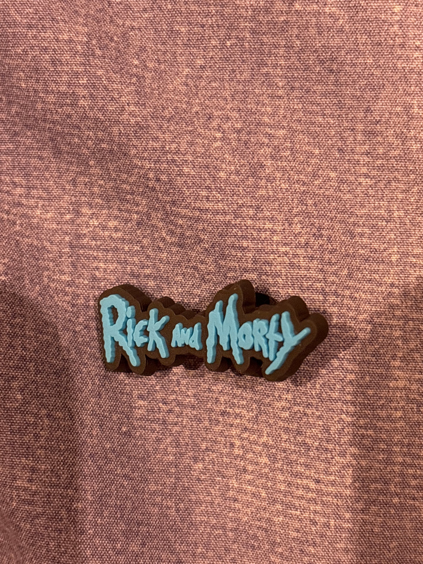 Inspirado en los adornos para zapatos de Rick &amp; Morty