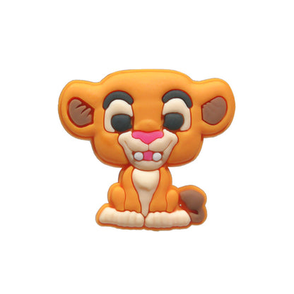 Inspirado en los adornos para zapatos del Rey León