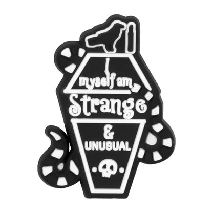 Inspirado en los adornos para zapatos con temática de terror