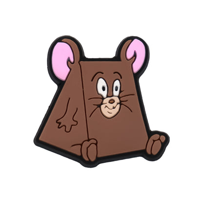 Inspirado en los adornos para zapatos de Tom y Jerry