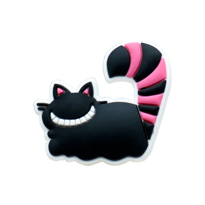 Inspirado en los adornos para zapatos de Alicia en el país de las maravillas.