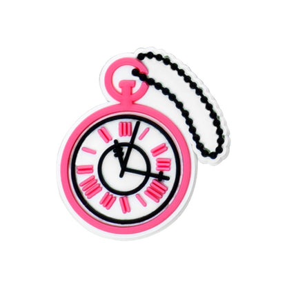 Inspirado en los adornos para zapatos de Alicia en el país de las maravillas.