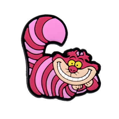 Inspirado en los adornos para zapatos de Alicia en el país de las maravillas.