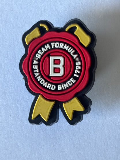 Inspirado en los adornos para zapatos de marcas de alcohol