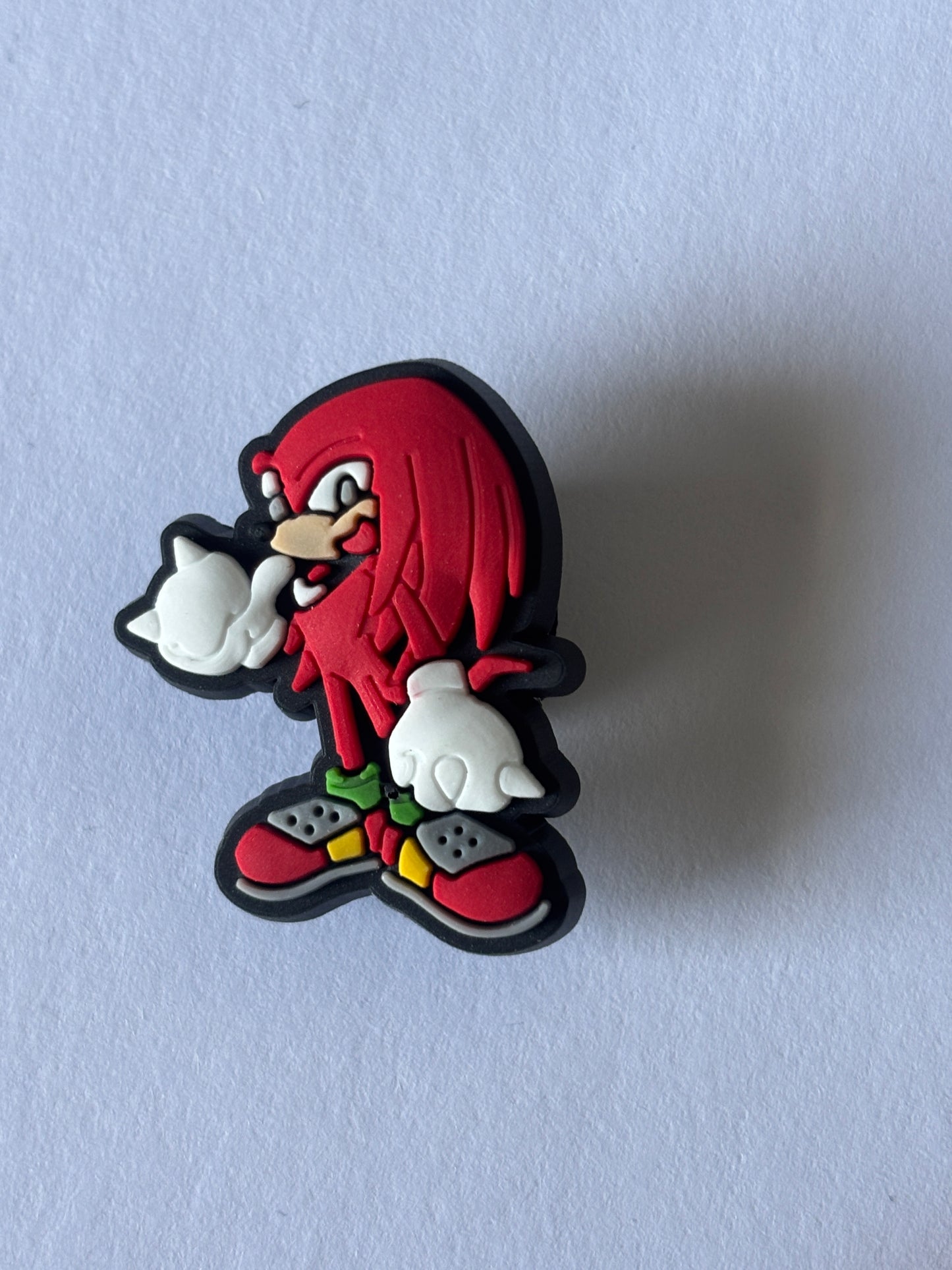 Inspirado en el dije para zapatos de Sonic the Hedgehog