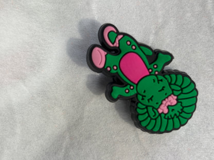 Inspirado en los adornos para zapatos de Barney y sus amigos